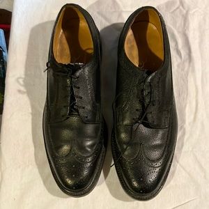 Men’s black wing tip Florsheim shoe imperial size US 11 C